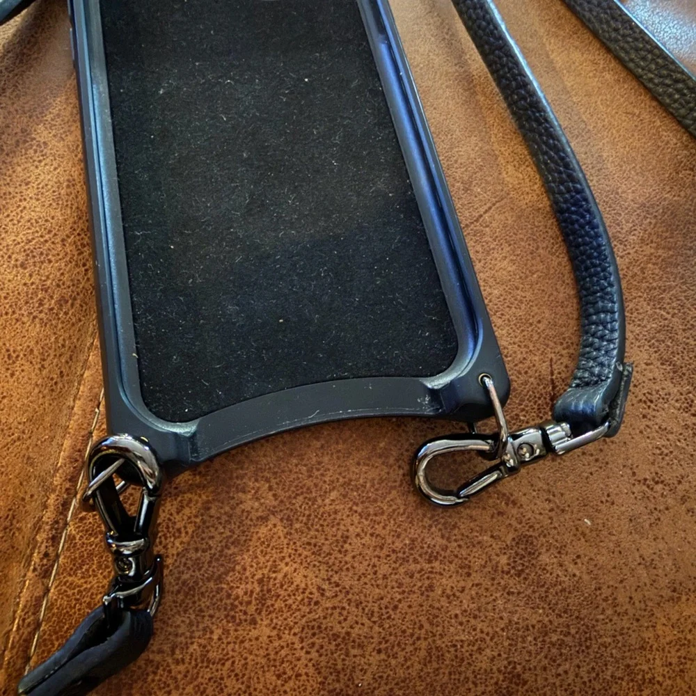 Bandolier Emma Pebble Crossbody - iPhone 11 Pro